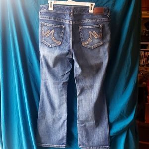 Maurices Jeans size 15/16 short